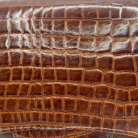 PALIZZIO ACCESSOIRES HANDBAG BROWN BOX CLUTCH WITH STRAP…FAUX REPTILE PRINT - Picture 2 of 5